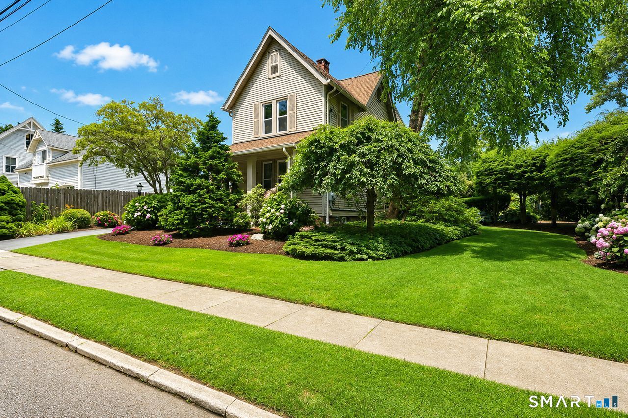 6 Harborside Drive