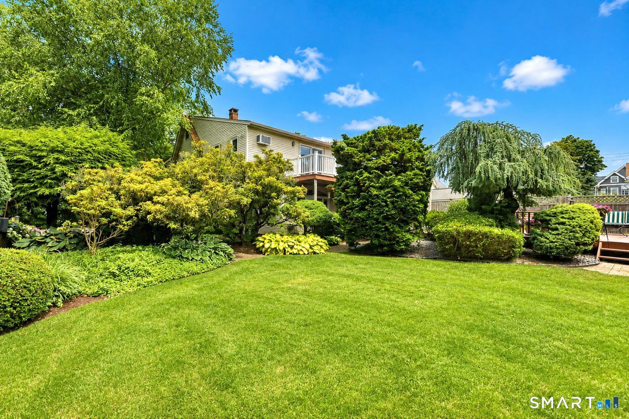 6 Harborside Drive