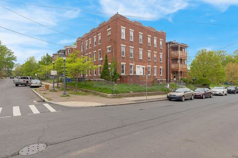 143 Putnam Street Hartford CT 06106