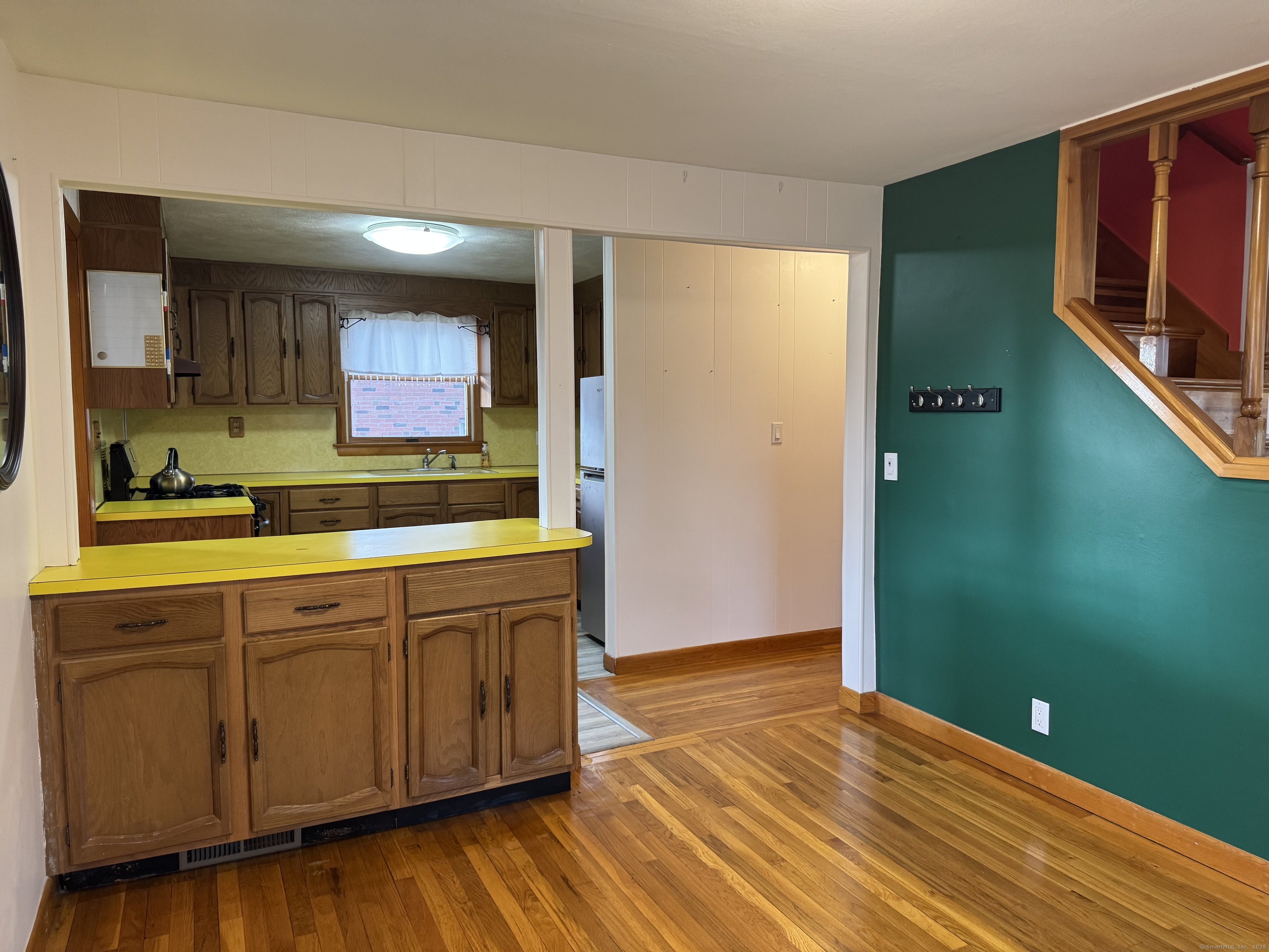 37 Sedgwick Road, East Hartford, Connecticut image 6