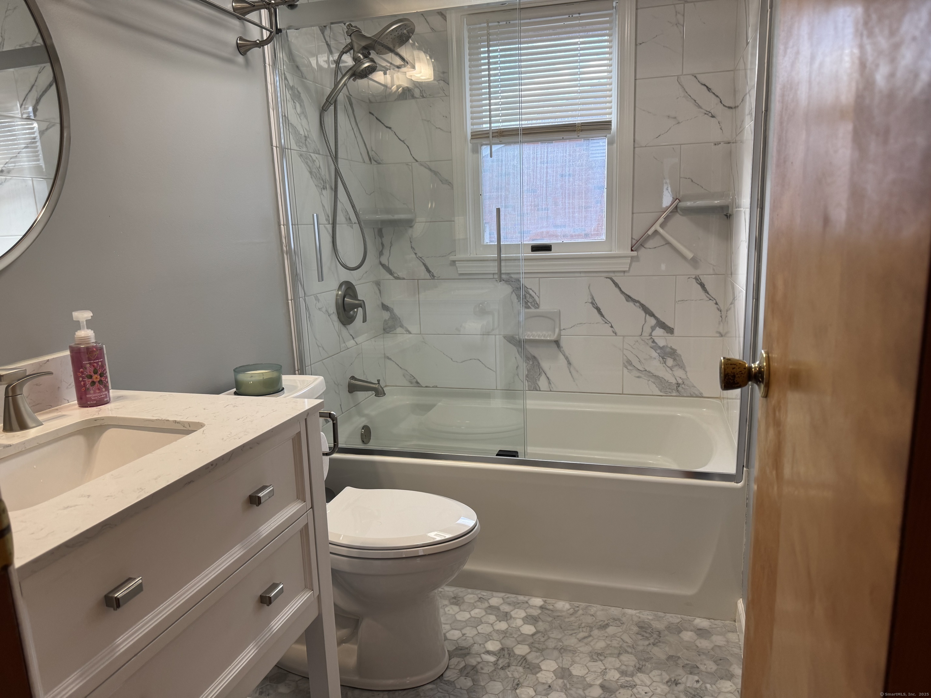 37 Sedgwick Road, East Hartford, Connecticut image 5
