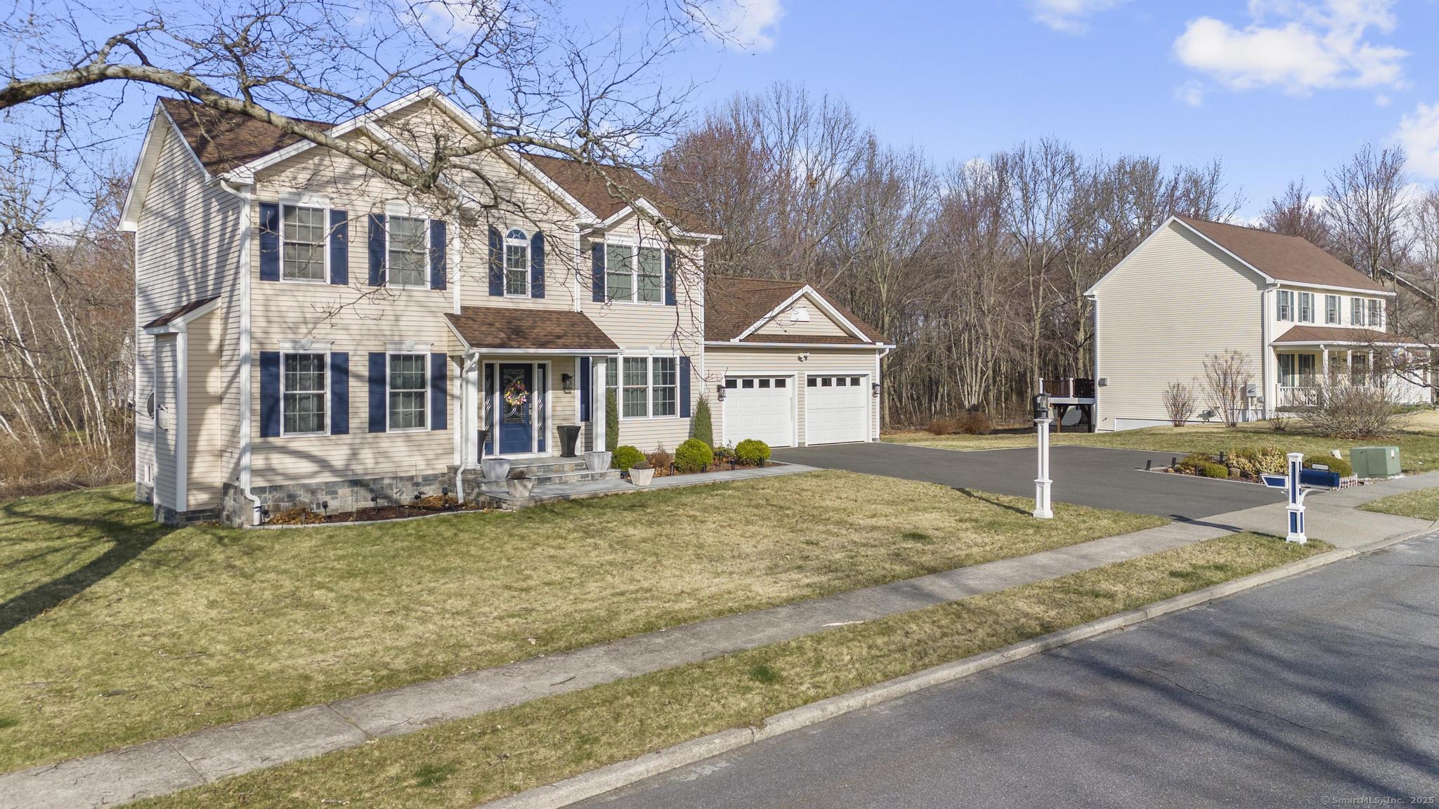34 Apple Blossom Drive, Naugatuck, Connecticut image 2