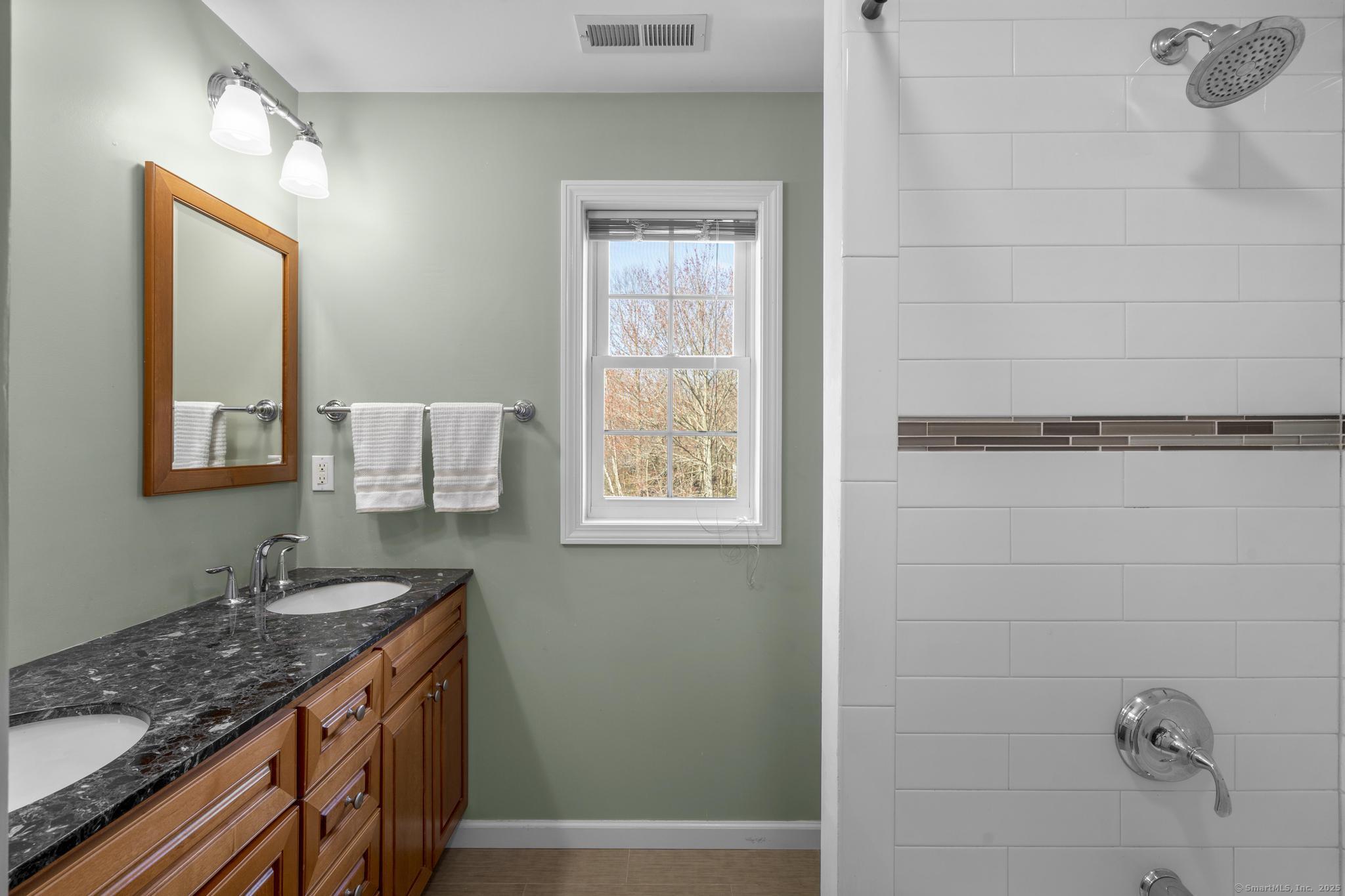 34 Apple Blossom Drive, Naugatuck, Connecticut image 29