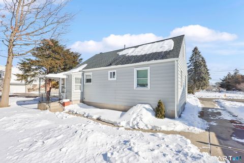 Tiny photo for 11 Stratfield Place, Bridgeport, CT 06606 (MLS # 24157702)