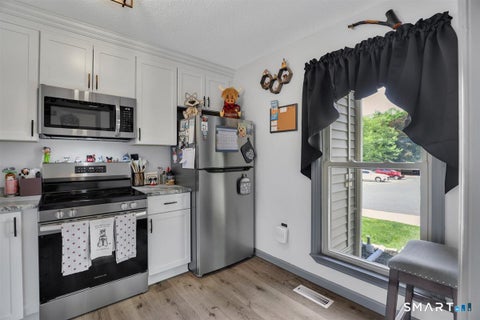 Tiny photo for 15 Cherokee Court #15, Cromwell, CT 06416 (MLS # 24179852)