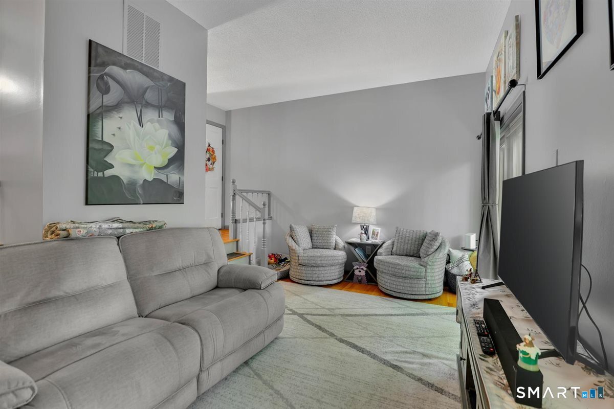 15 Cherokee Court 15