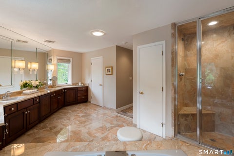 Tiny photo for 21 Breezy Knoll, Avon, CT 06001 (MLS # 24202821)