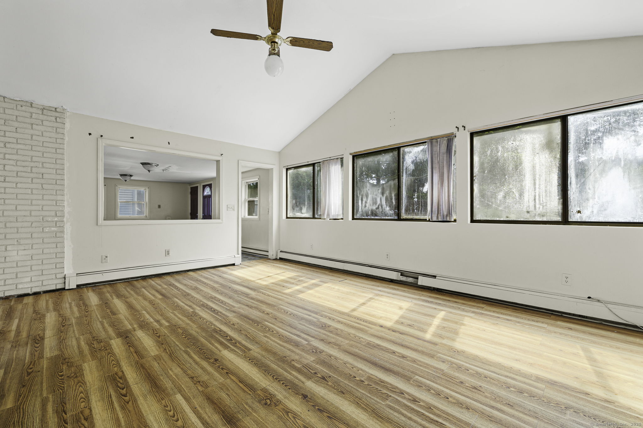 21 Gilbert Hill Road