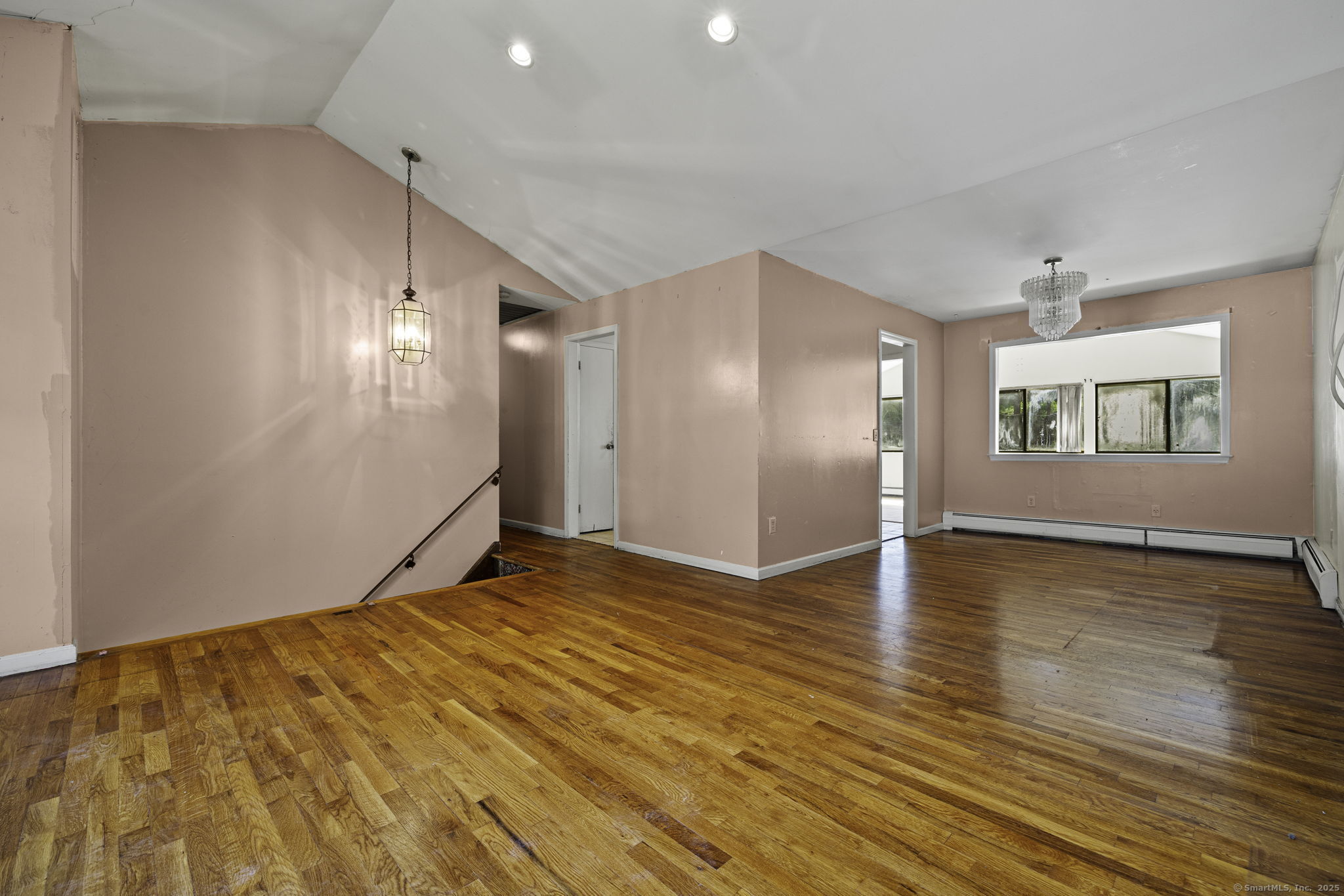 21 Gilbert Hill Road