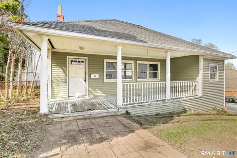 Photo of 39 Soundview Avenue, Milford, CT 06460 (MLS # 24167503)