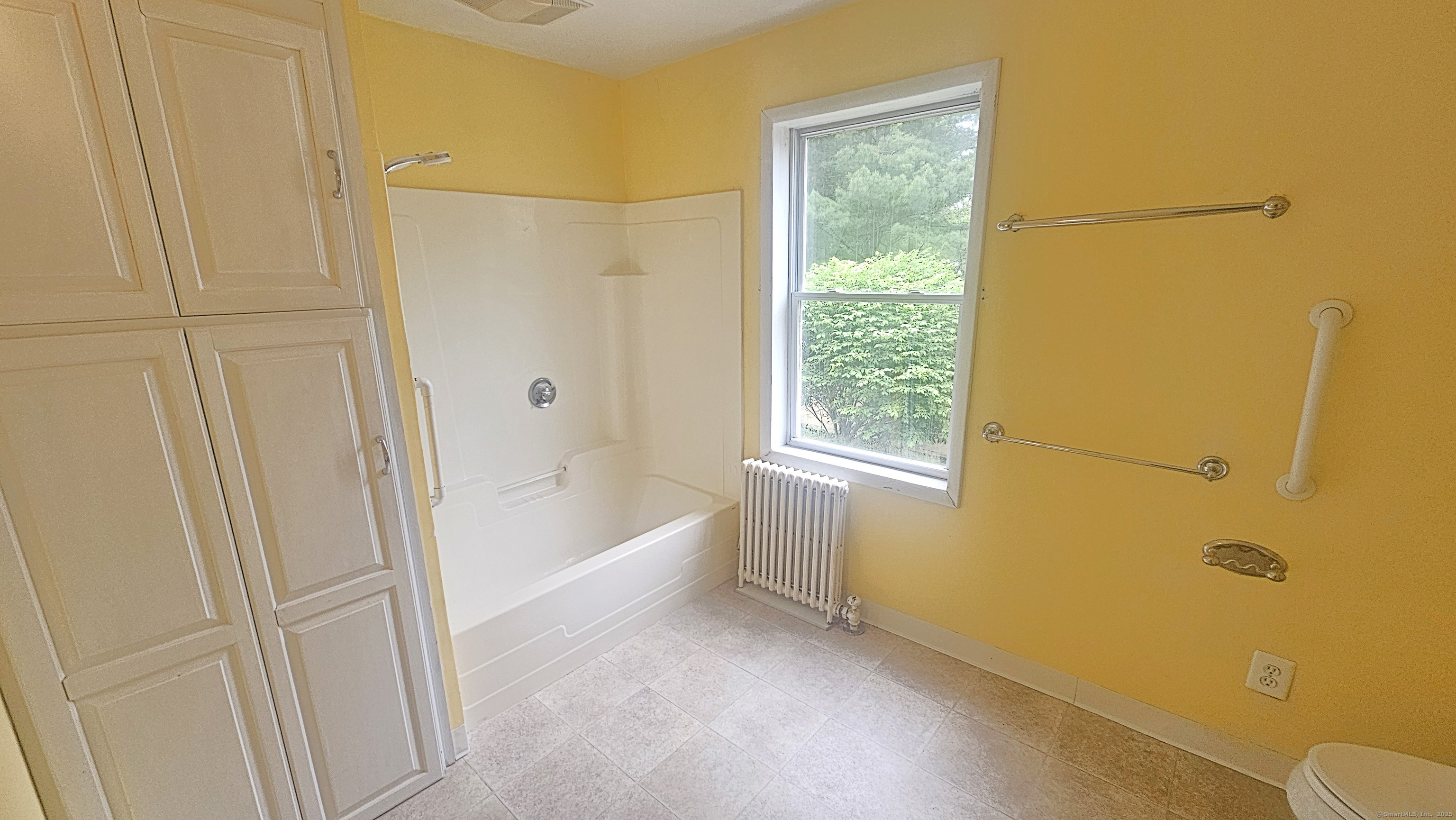 19 Weymouth Road, Enfield, Connecticut image 16