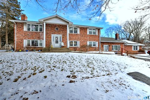 Photo of 158 Leetes Island Road, Branford, CT 06405 (MLS # 24143940)