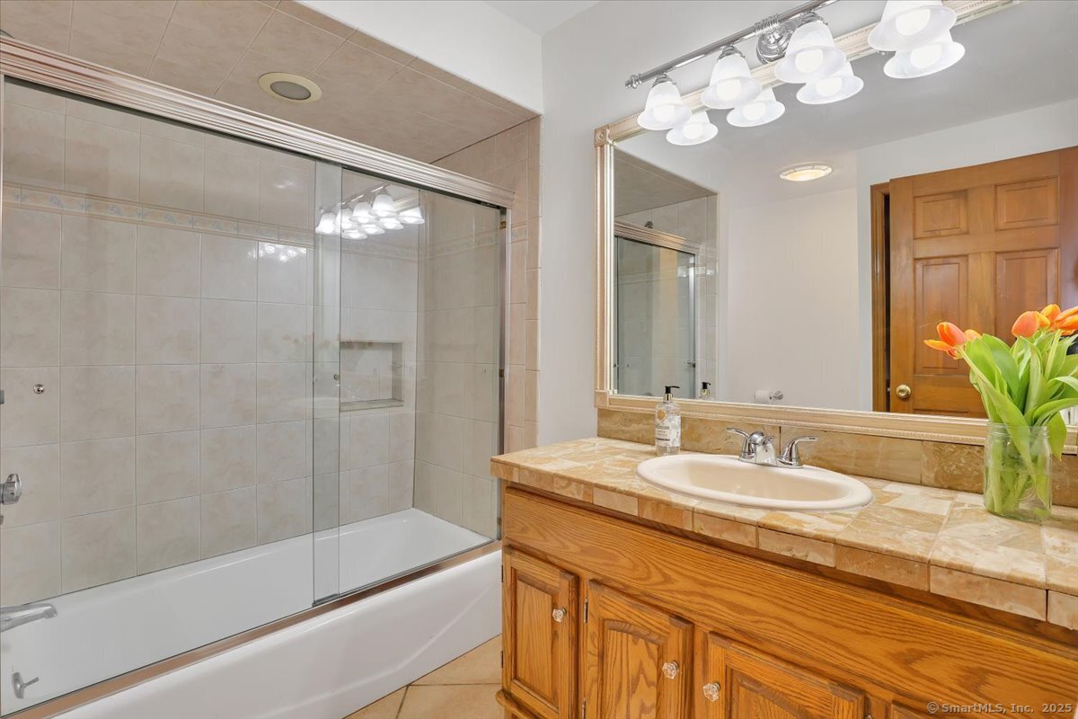 712 Fairview Avenue, Bridgeport, Connecticut image 15