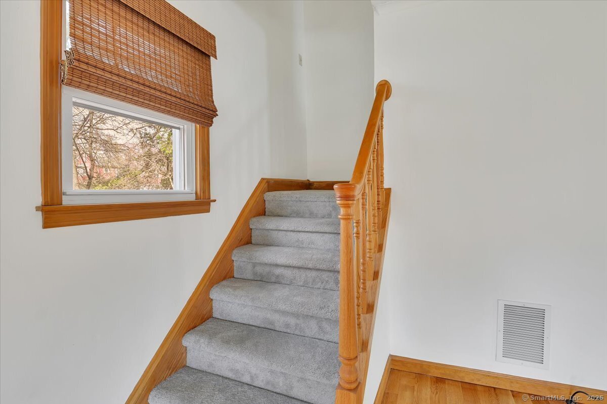 712 Fairview Avenue, Bridgeport, Connecticut image 17