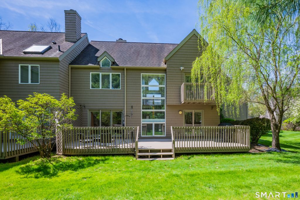 Photo of 72 Timberwood Road #72, West Hartford, CT 06117 (MLS # 24163627)