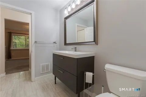 Tiny photo for 101 Farmington Chase Crescent #101, Farmington, CT 06032 (MLS # 24173310)
