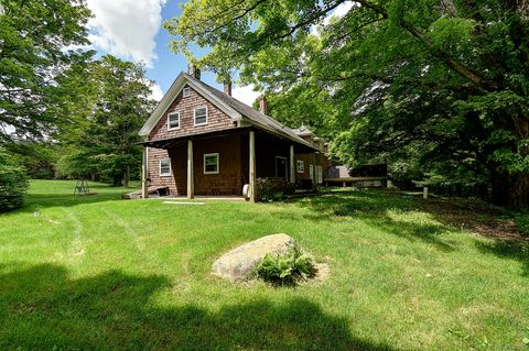 A home in Pomfret