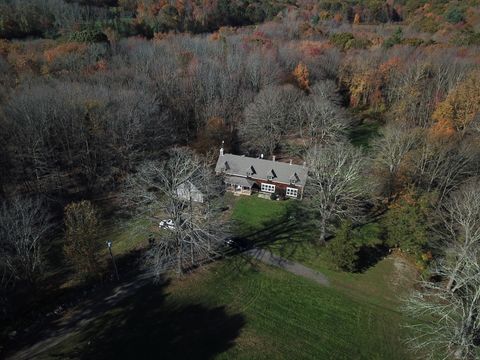 A home in Pomfret