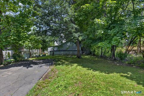 Tiny photo for 15 Plant Street #1, New Haven, CT 06515 (MLS # 24190610)