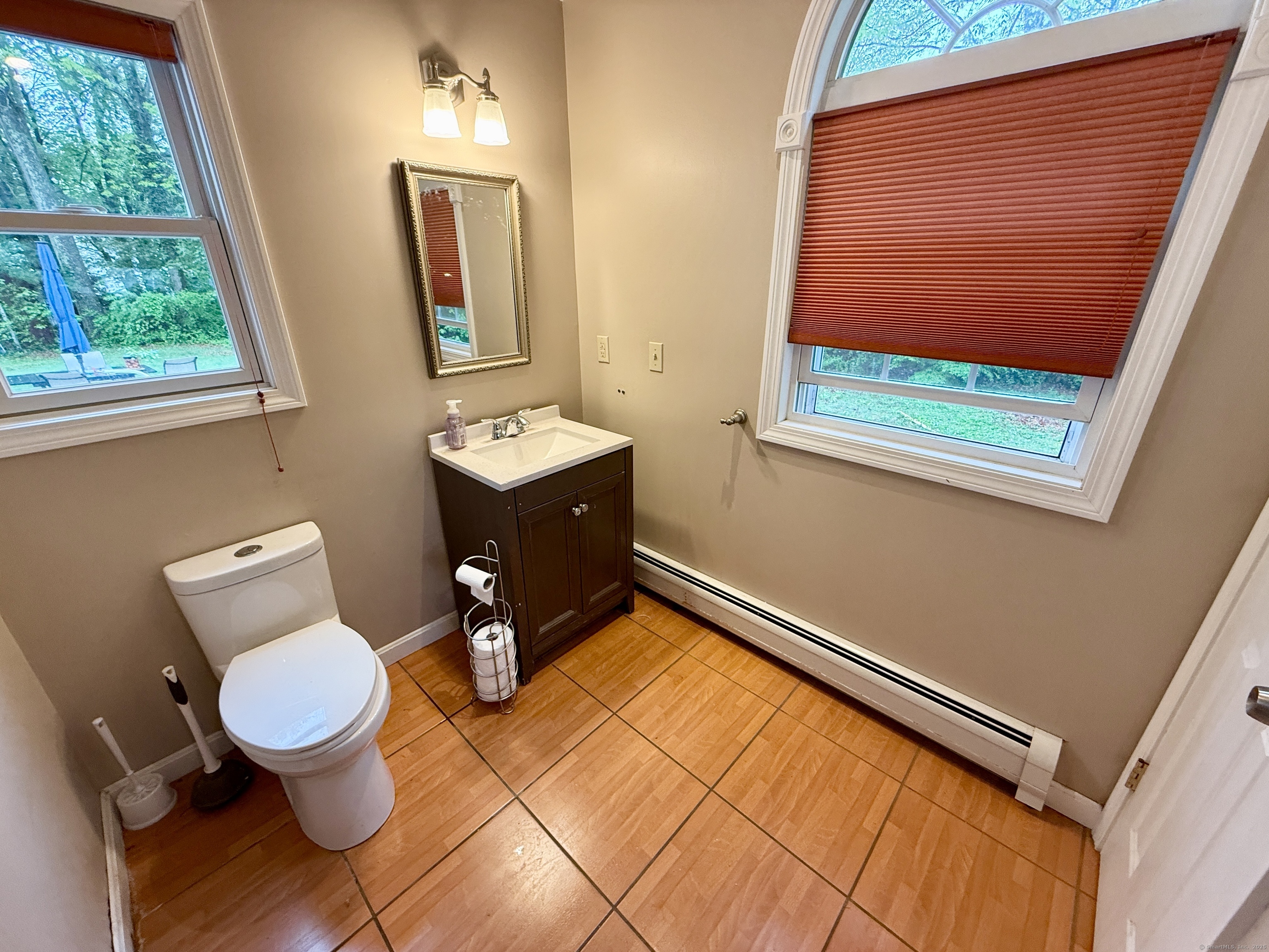 5 Hampton Road, Enfield, Connecticut image 32