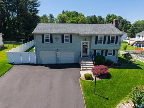Homes For Sale - 18 Long Hill Drive<br/> Glastonbury, CT 06033