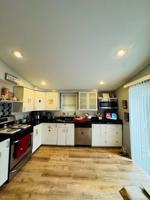 Tiny photo for 54 Lombard Street, New Haven, CT 06513 (MLS # 24142203)