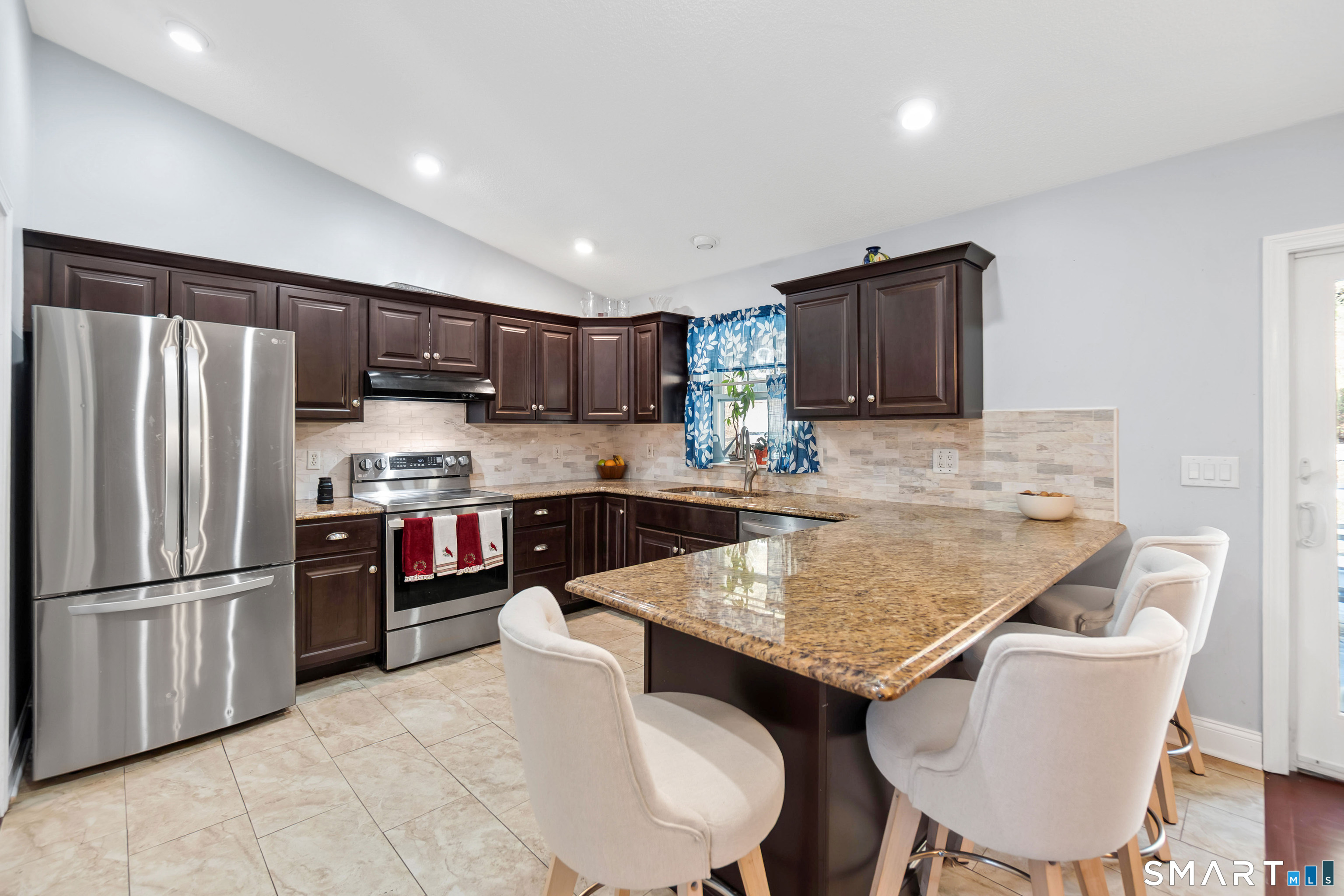 1192 North High Street