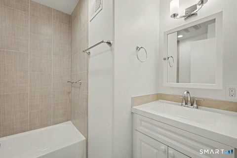 Tiny photo for 102 Valley Road #20, Greenwich, CT 06807 (MLS # 24206890)