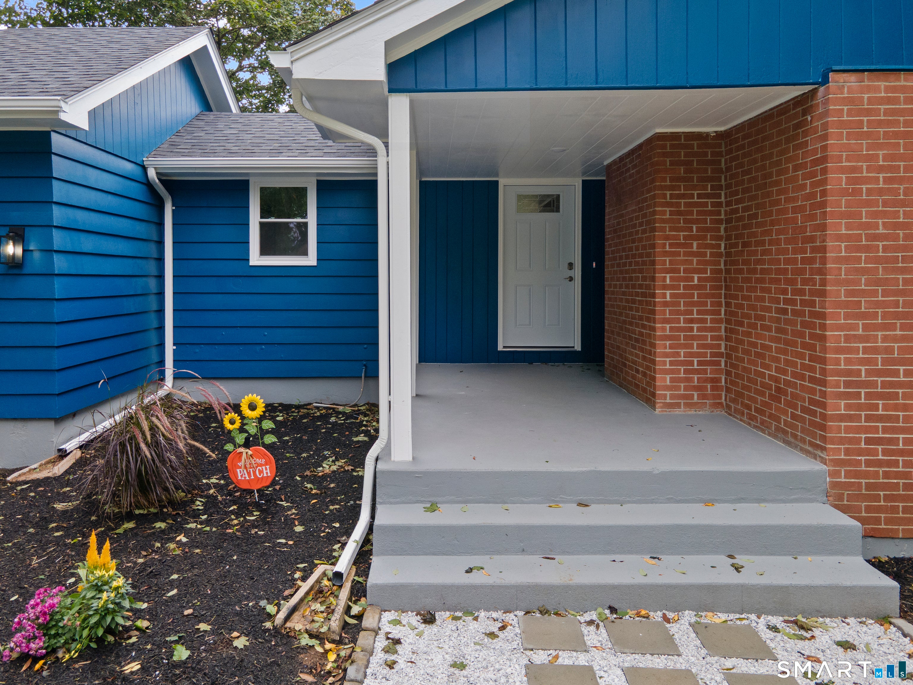 84 Plain Hill Road