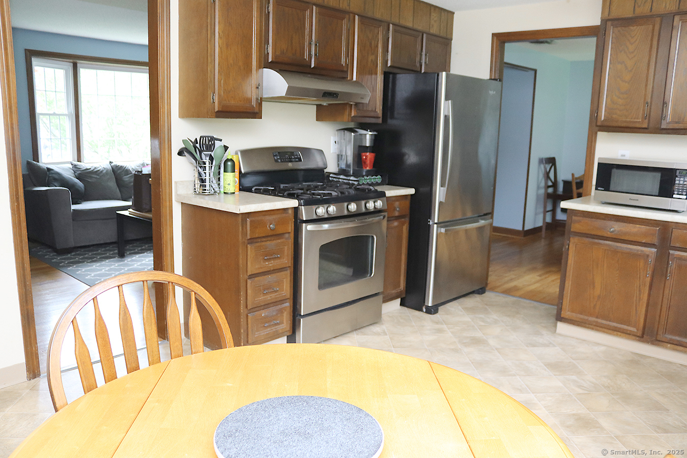 207 Pheasant Drive, Rocky Hill, Connecticut image 10