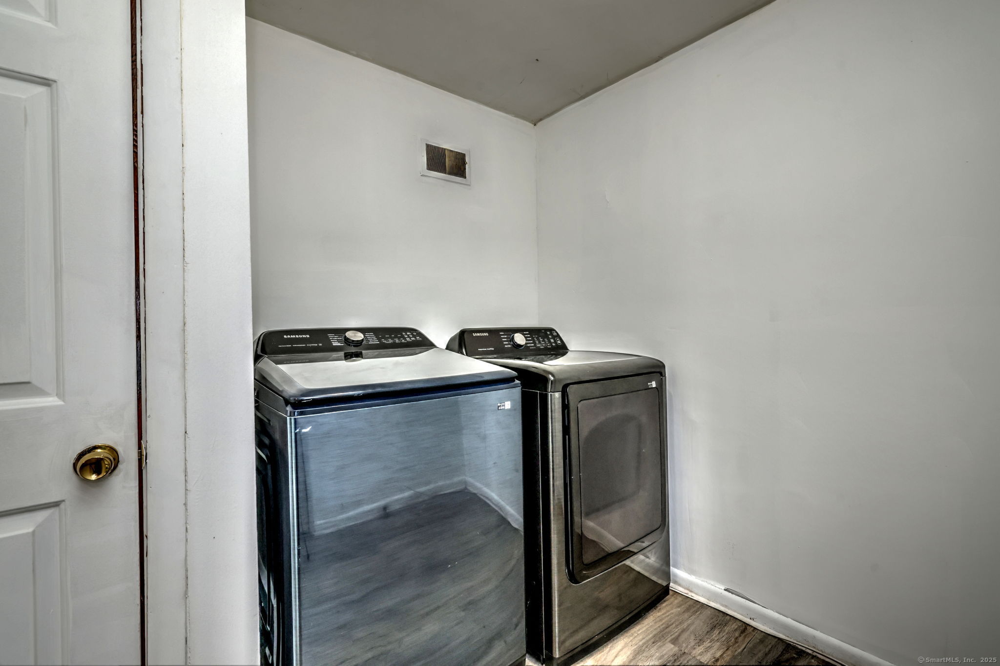 53 Harwinton Avenue #APT 1, Torrington, Connecticut image 15