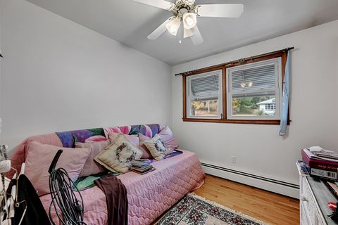 Tiny photo for 40 Kenneth Circle, Guilford, CT 06437 (MLS # 24138190)