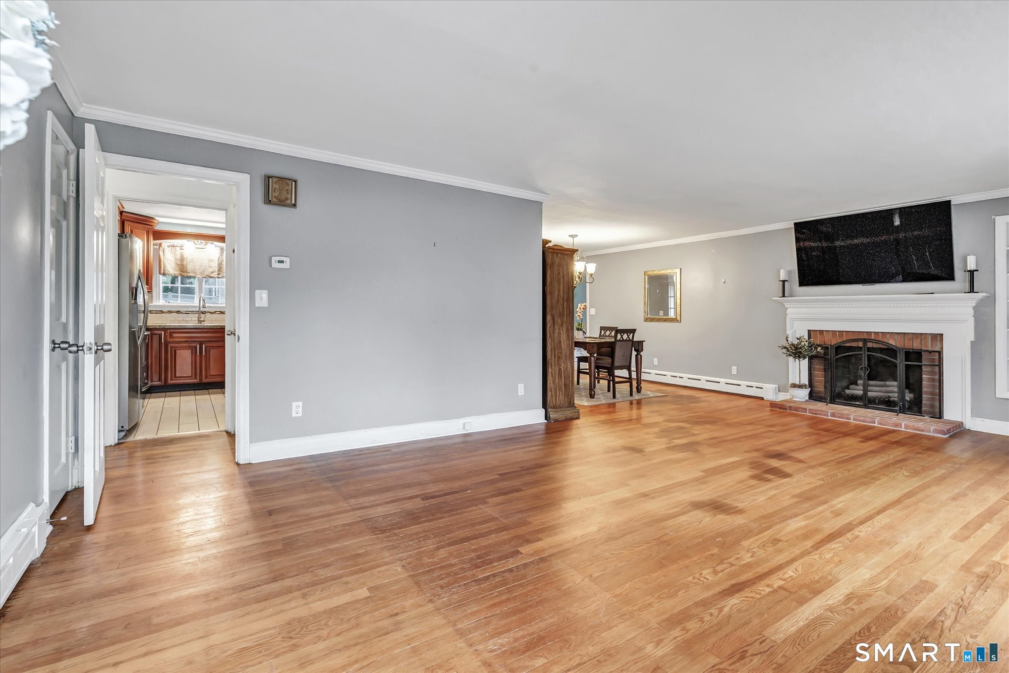 7 Thorburn Avenue