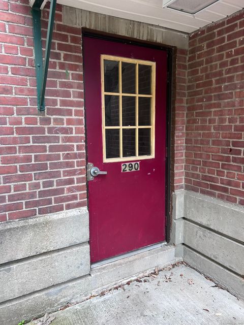 290 N. Bishop Bdlg 94 Avenue Unit 14, Bridgeport, CT 06610 - #: 24072693