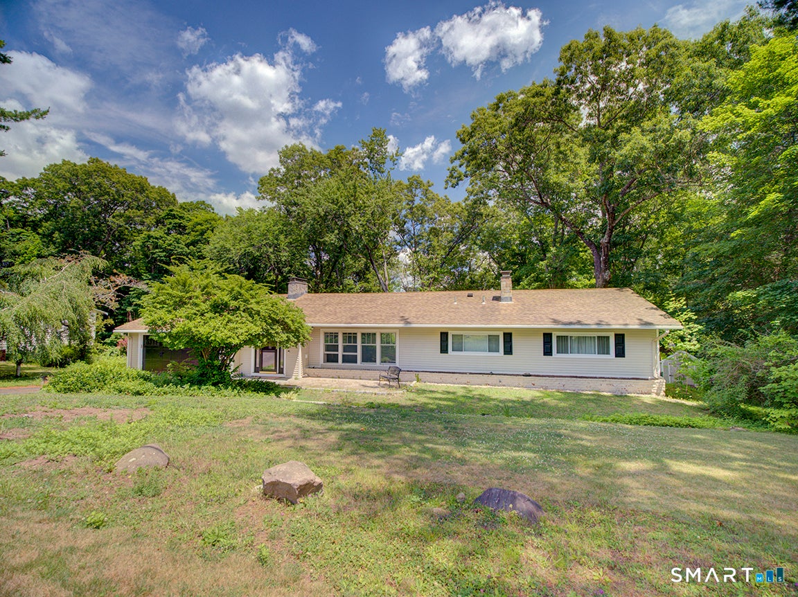 136 Knoll Drive