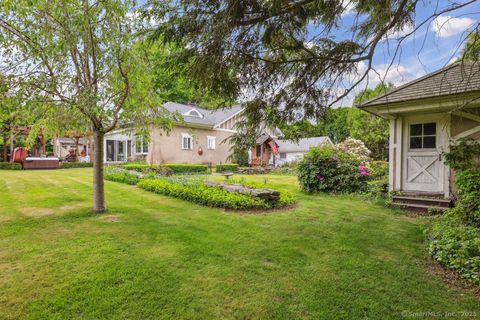 9 Columbus Avenue East Lyme CT 06357