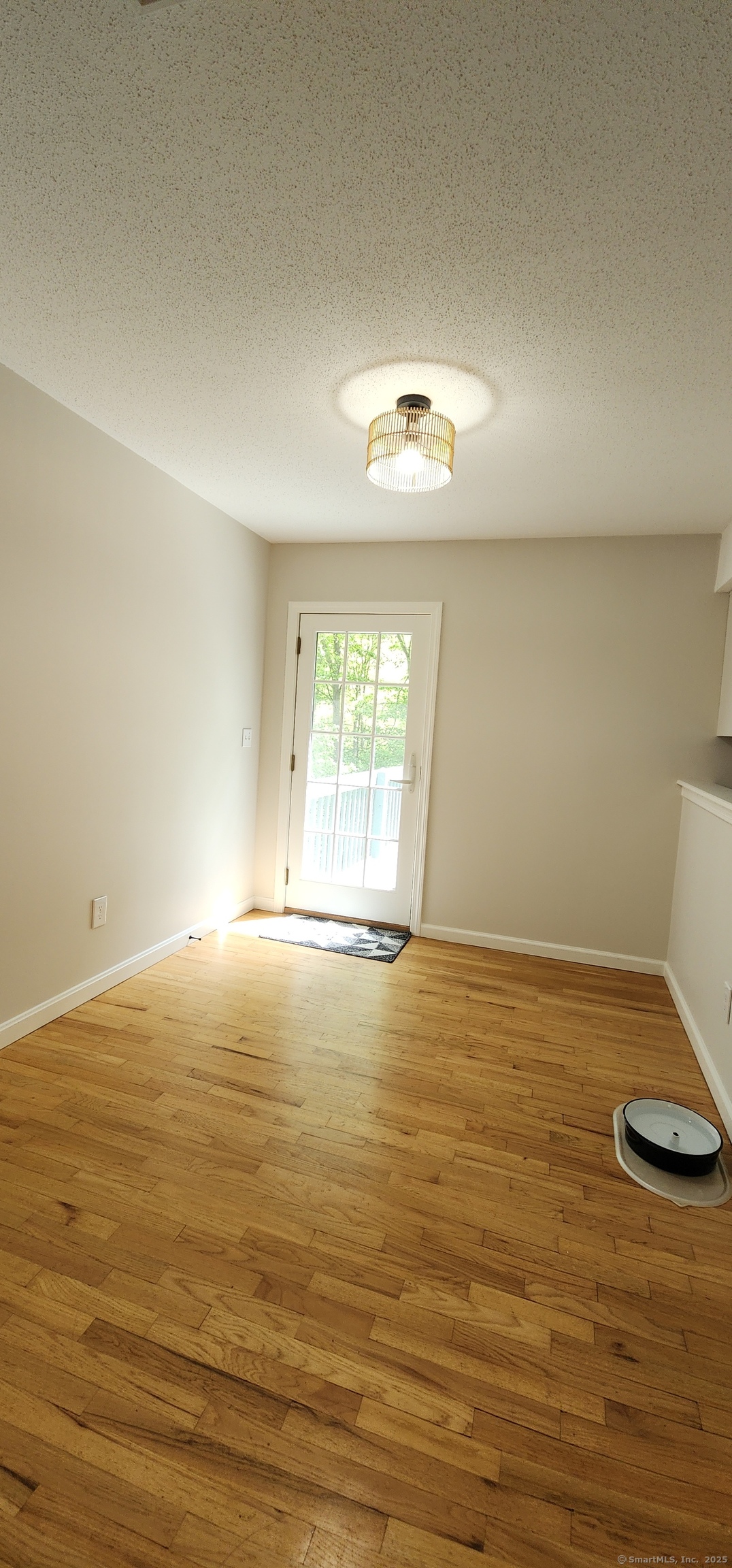 109 Dayton Road, Waterford, Connecticut image 14