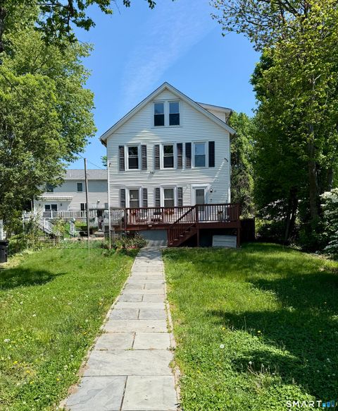 Photo of 33 Macintosh Road, Norwalk, CT 06851 (MLS # 24182526)