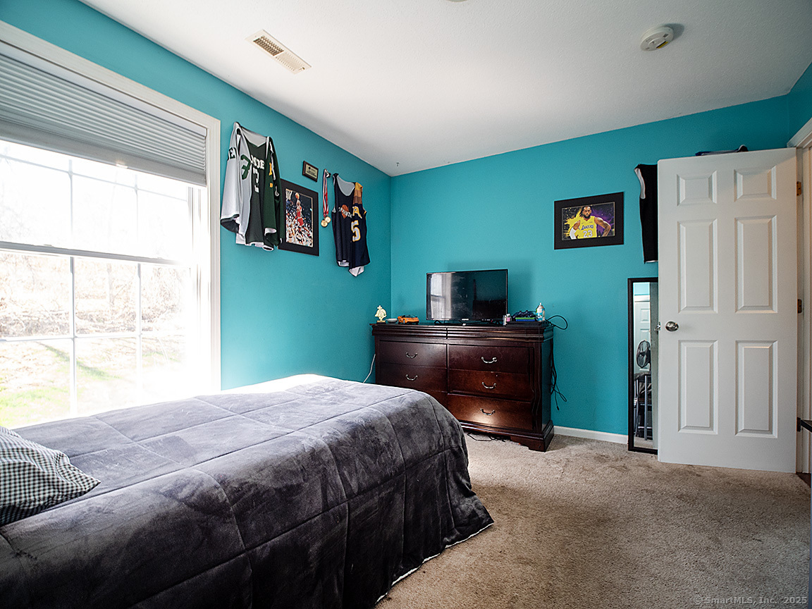 190 Country Hills Road, Hamden, Connecticut image 25