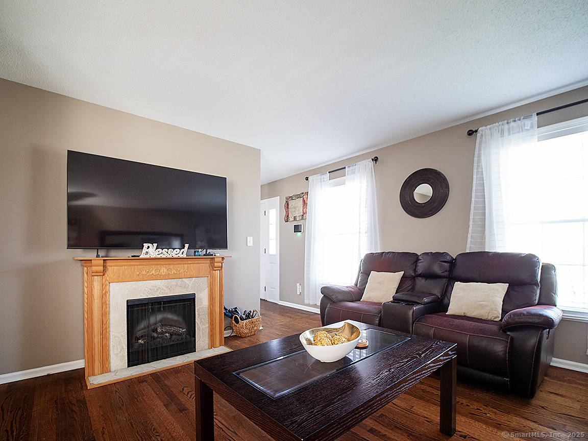 190 Country Hills Road, Hamden, Connecticut image 11