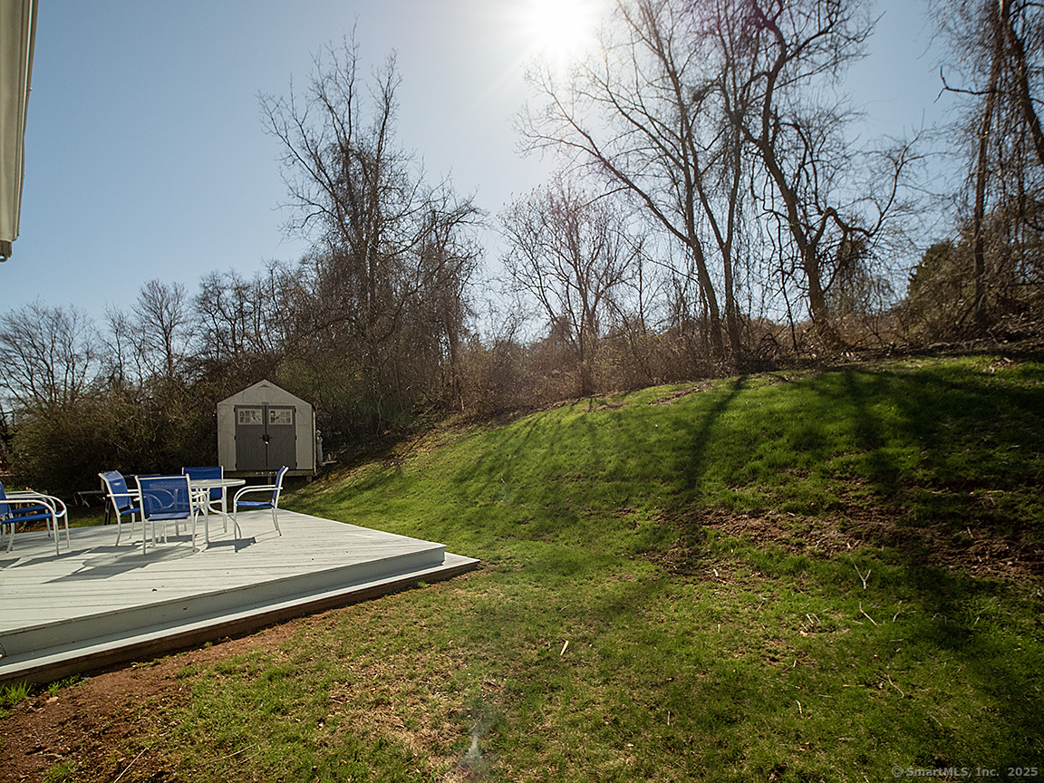 190 Country Hills Road, Hamden, Connecticut image 34