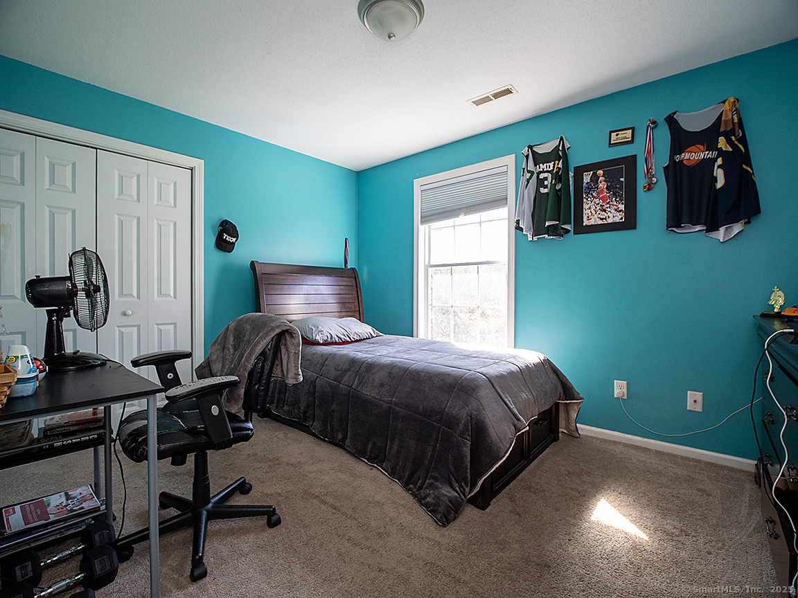 190 Country Hills Road, Hamden, Connecticut image 23