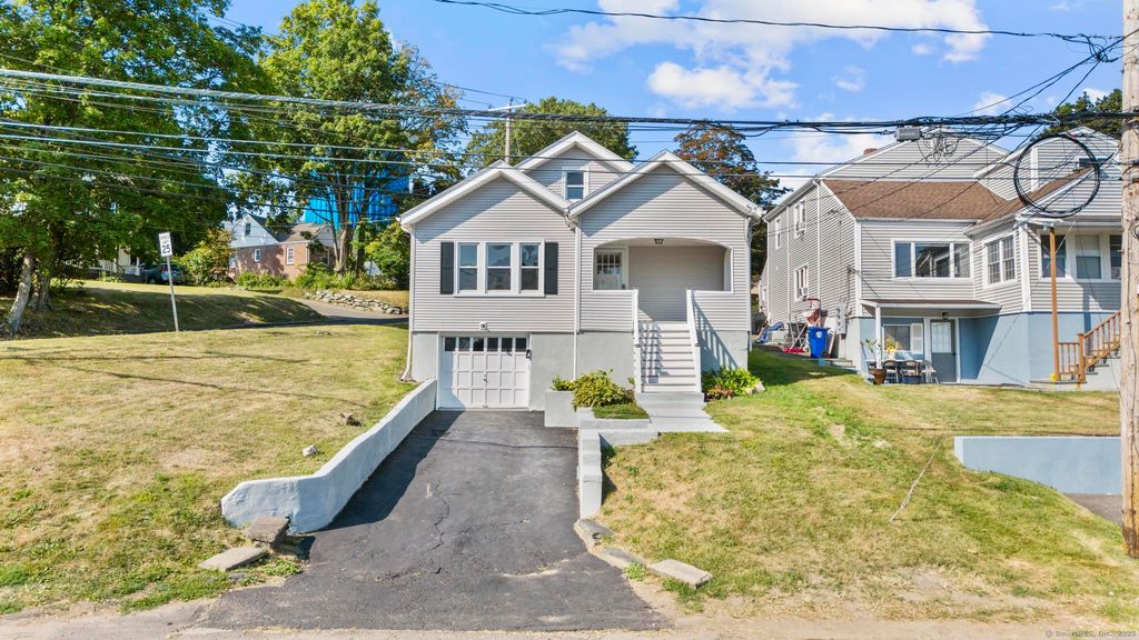 Photo of 2 Leuvine Street #1, Norwalk, CT 06850 (MLS # 24120453)