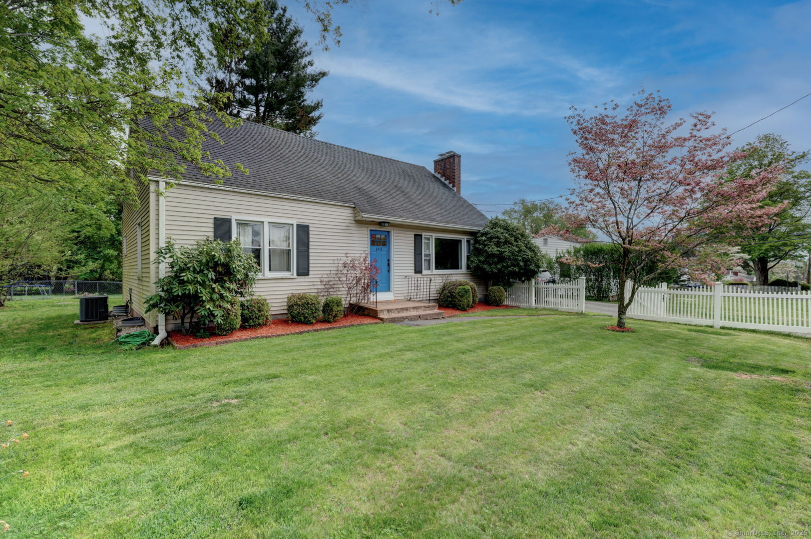 143 Cherry Hill Road, Hamden, Connecticut image 2