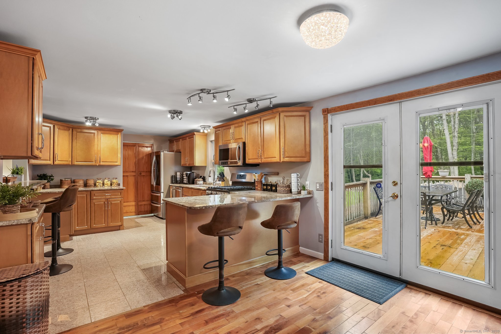 387 New London Turnpike, Stonington, Connecticut image 2