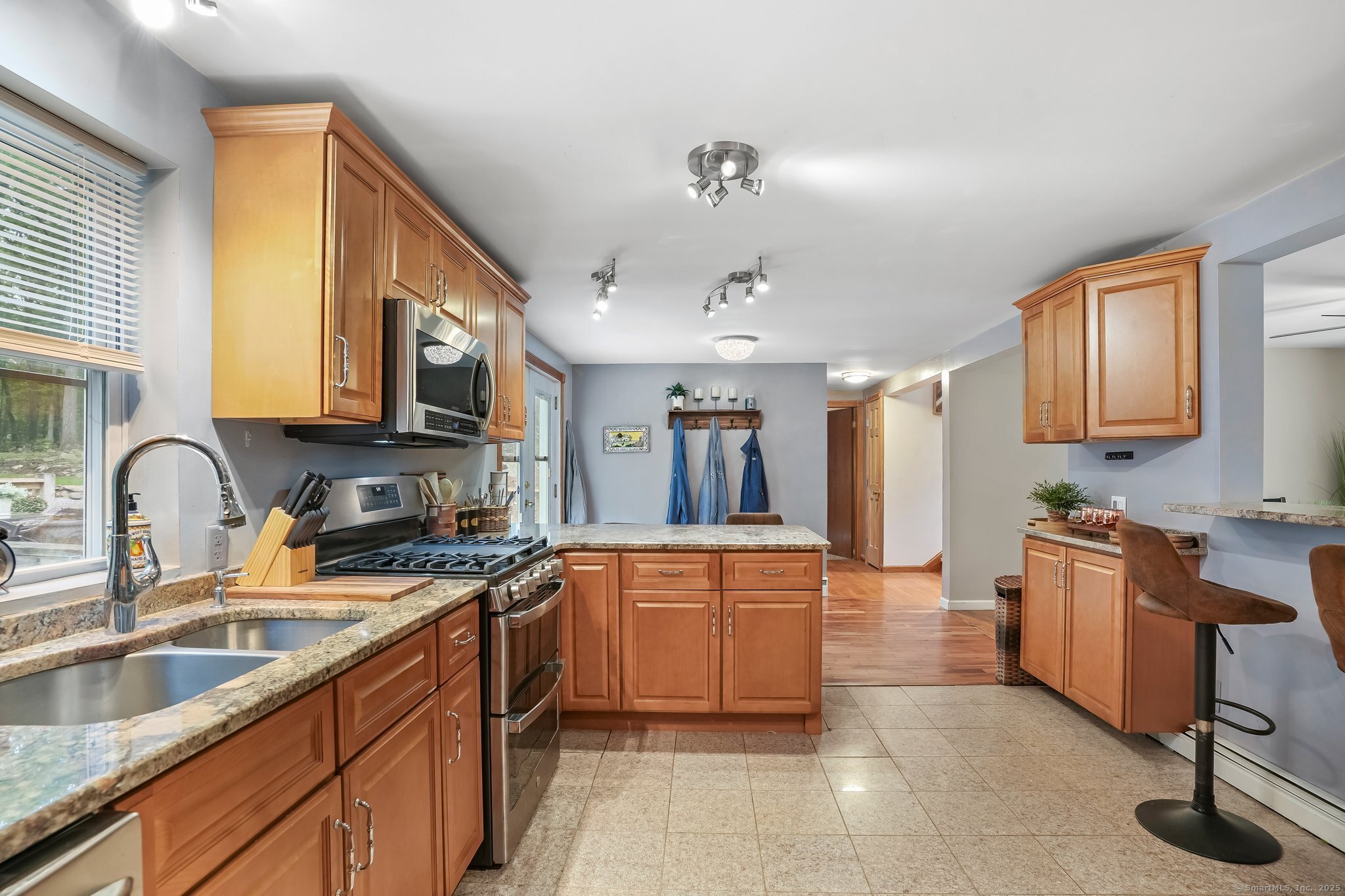 387 New London Turnpike, Stonington, Connecticut image 6