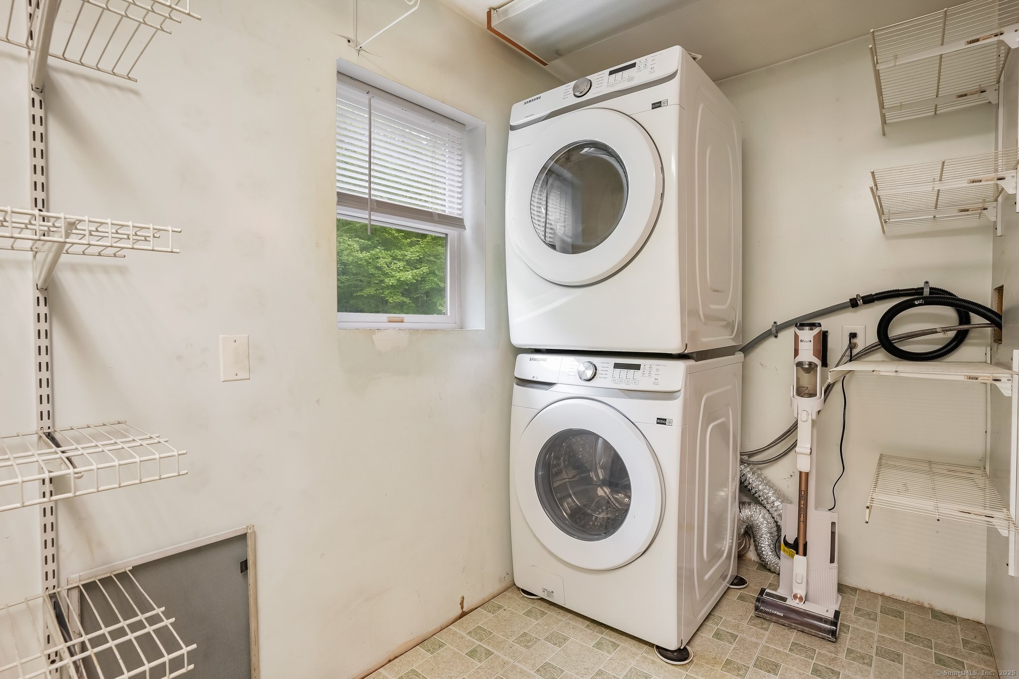 387 New London Turnpike, Stonington, Connecticut image 7