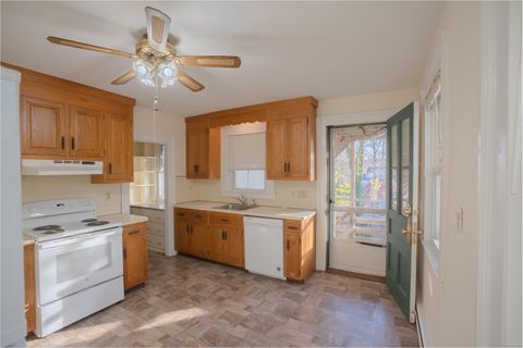 Tiny photo for 128 Millville Avenue #2, Naugatuck, CT 06770 (MLS # 24150392)