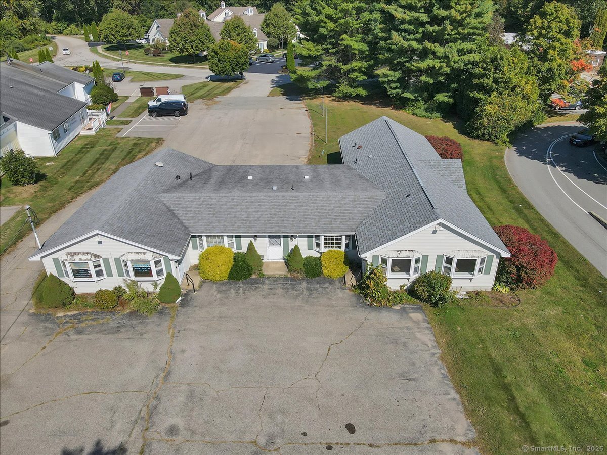 Hebron, Connecticut 06248, United States, ,Residential,Active,215590