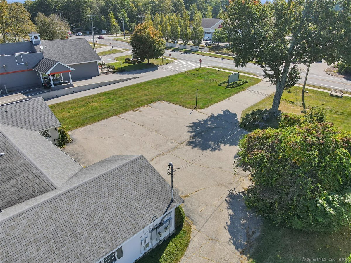 Hebron, Connecticut 06248, United States, ,Residential,Active,215590